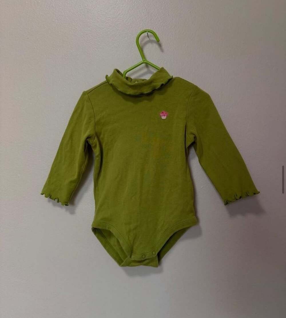 Gymboree Green Ruffle Neck Cupcake Embroidered Long Sleeve Bodysuit 12-18 Months